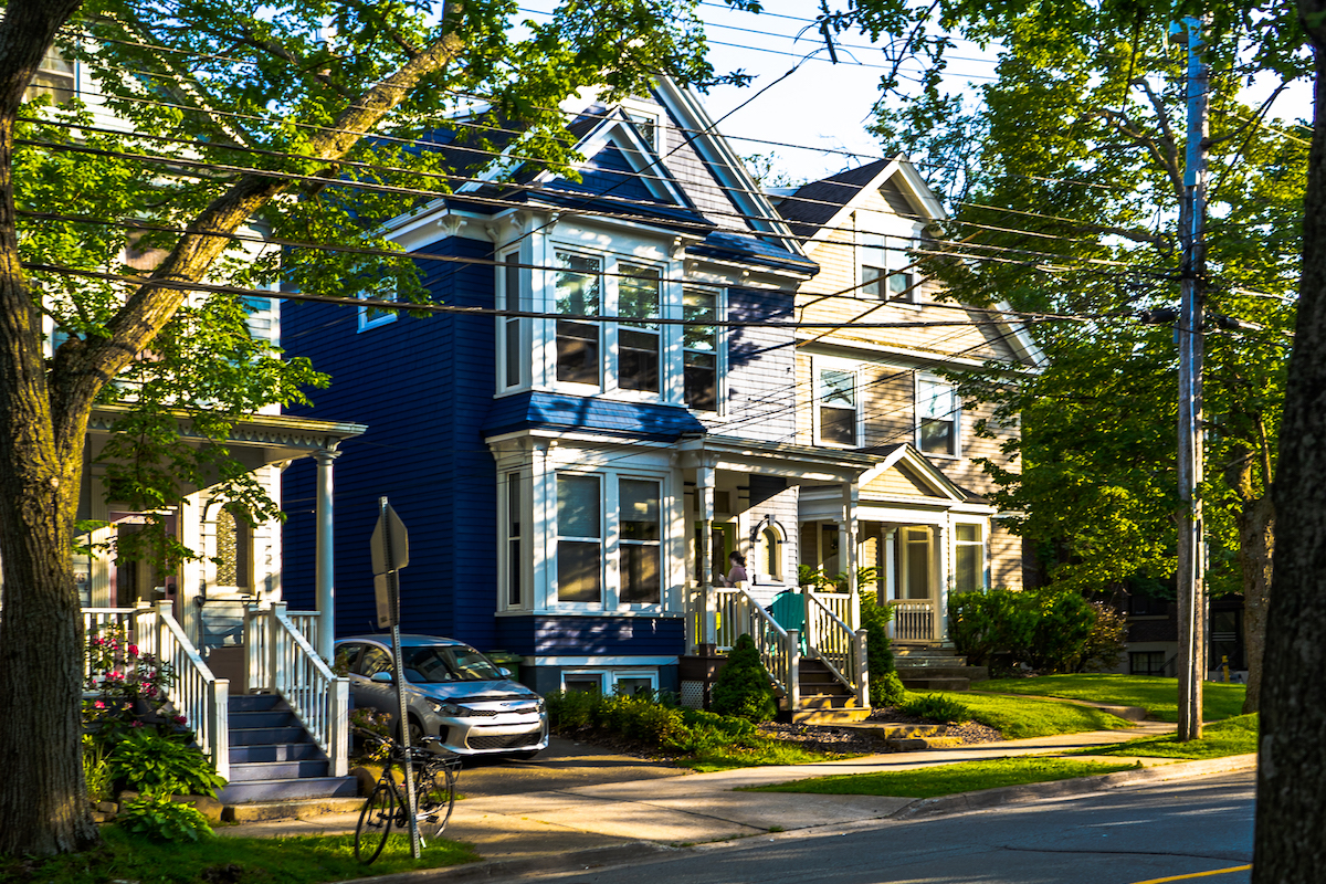 off-campus houses